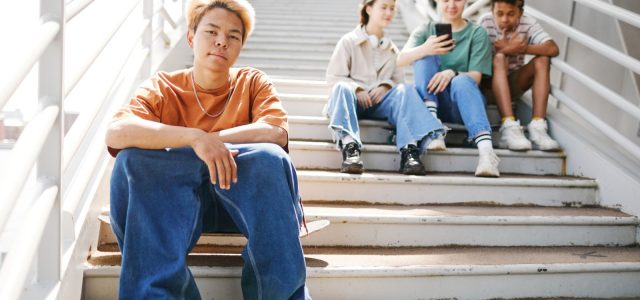 Child with emotional distress possibly linked to Lyme disease behavioral symptoms